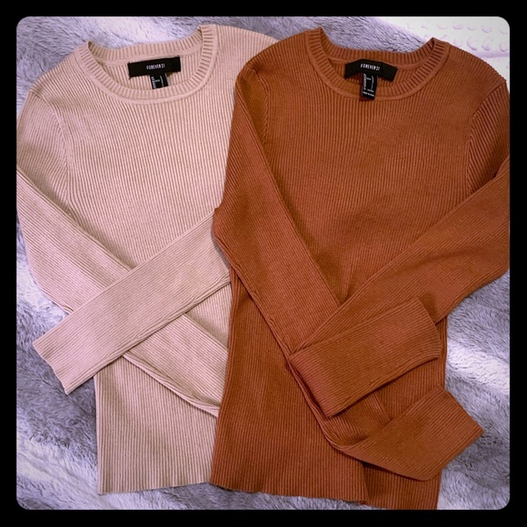 Forever 21 Sweaters - 🛍Bundle of two sweaters 🎉